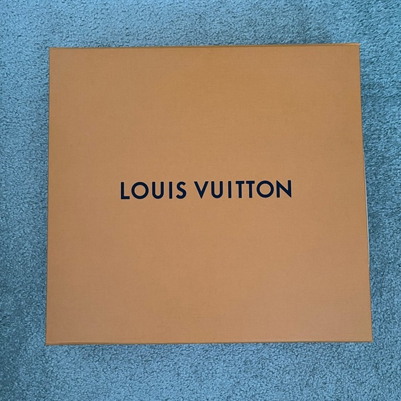 Louis Vuitton Neverfull MM Damier Ebene Tote - Picture 9 of 16